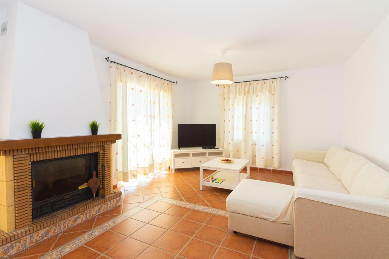 Villa Andalucia: Cerca De Todo, Intimidad Y Espacio Nerja Bagian luar foto