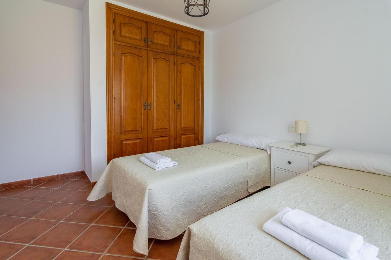 Villa Andalucia: Cerca De Todo, Intimidad Y Espacio Nerja Bagian luar foto