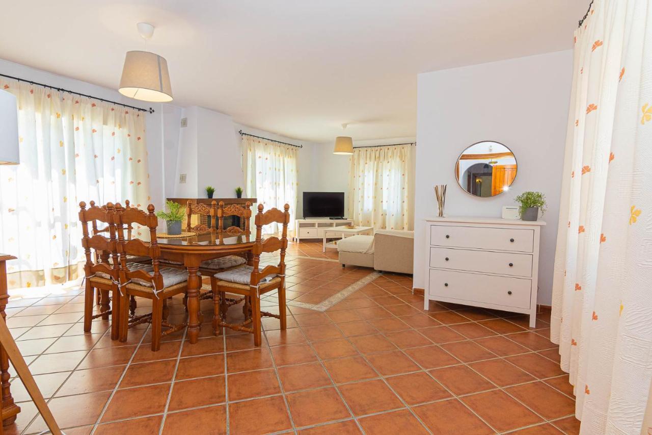 Villa Andalucia: Cerca De Todo, Intimidad Y Espacio Nerja Bagian luar foto