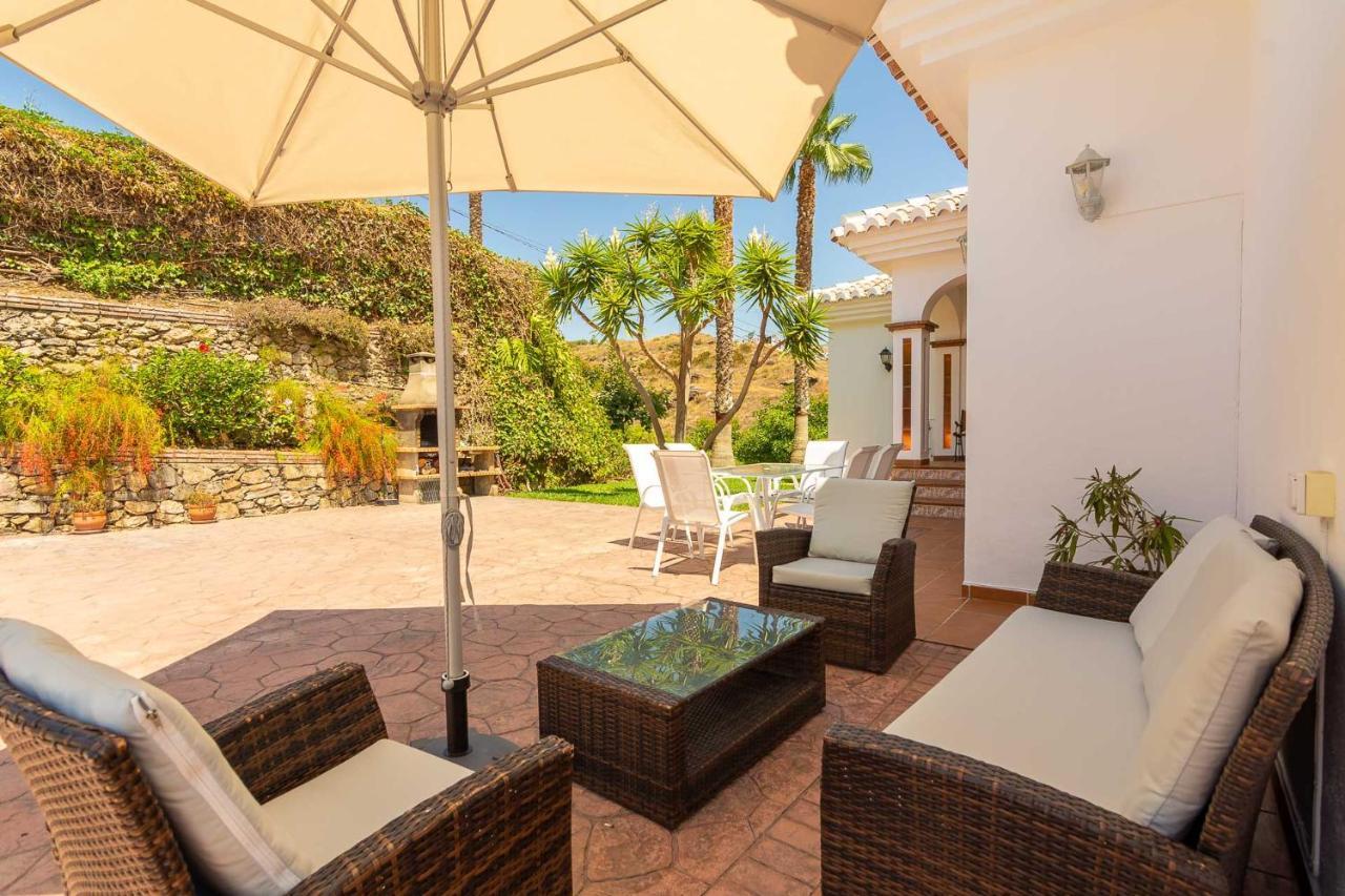 Villa Andalucia: Cerca De Todo, Intimidad Y Espacio Nerja Bagian luar foto