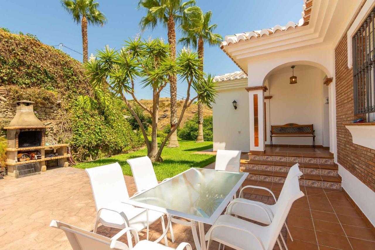 Villa Andalucia: Cerca De Todo, Intimidad Y Espacio Nerja Bagian luar foto